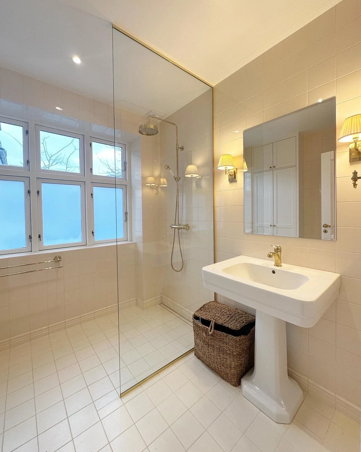 Badeværelsesrenovering - Frederiksberg | Von Holmbäck - Tømrer, Snedker & Hovedentreprenør