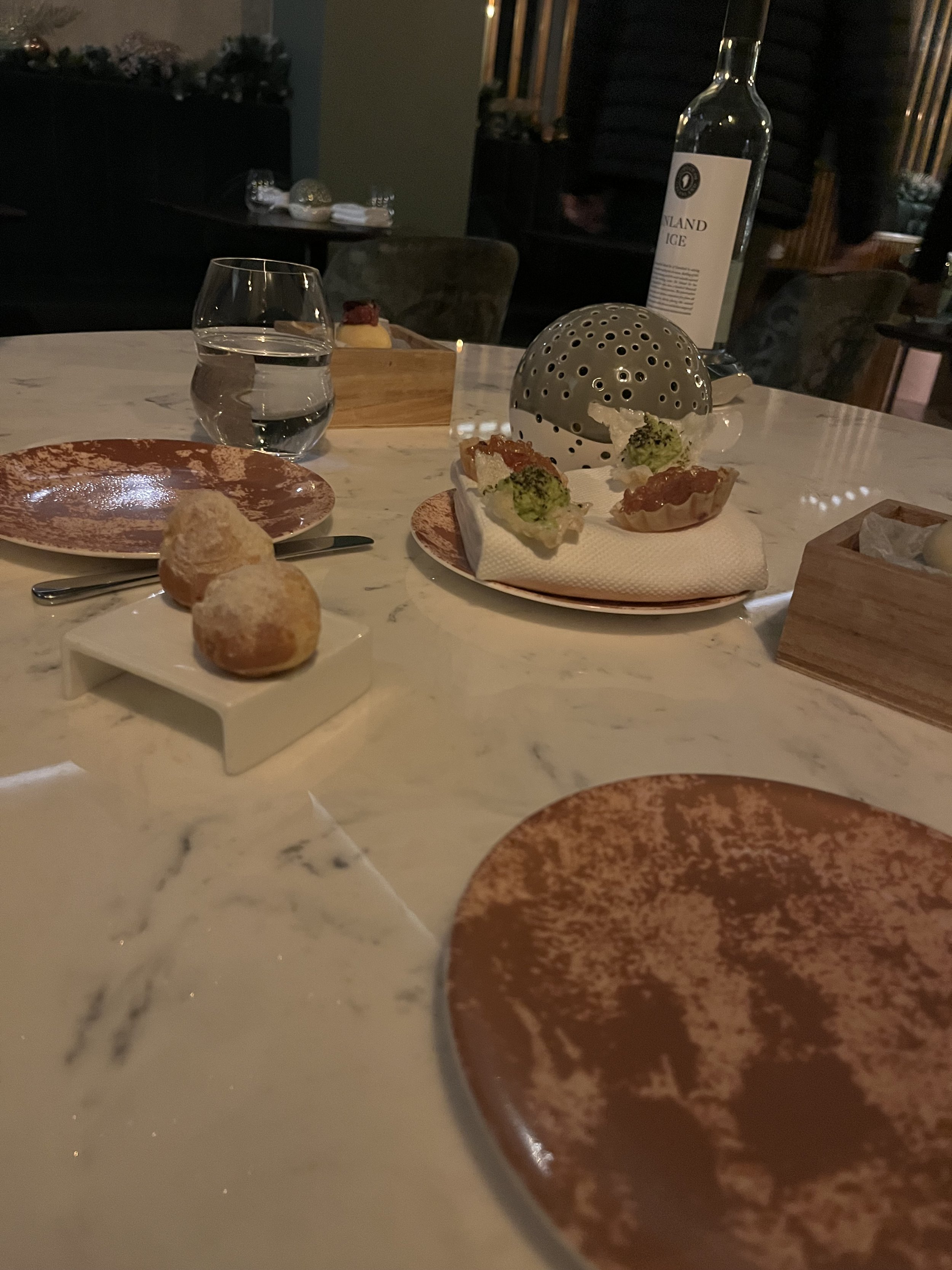 Michelin Stars in the Glasgow Sky: UNALOME