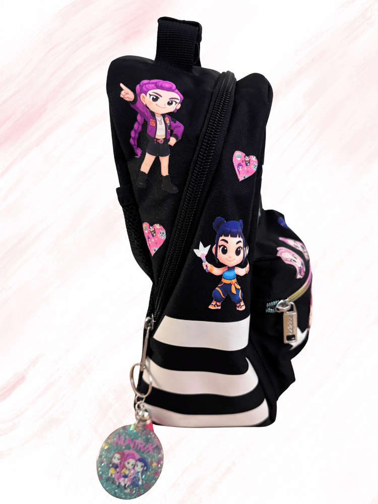 Huntrix Lunch Bag Blk7.png