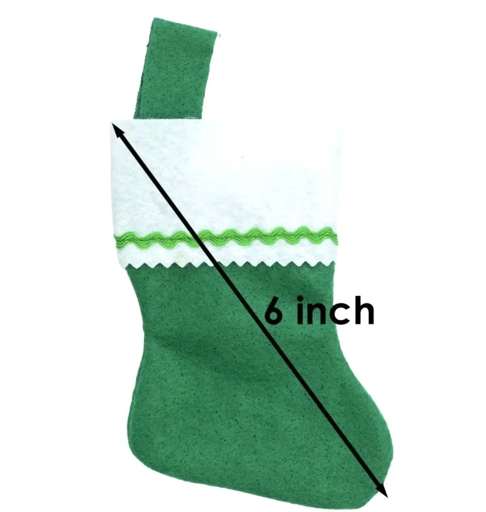 personalized-mini-christmas-stocking-gift-card-holder.png