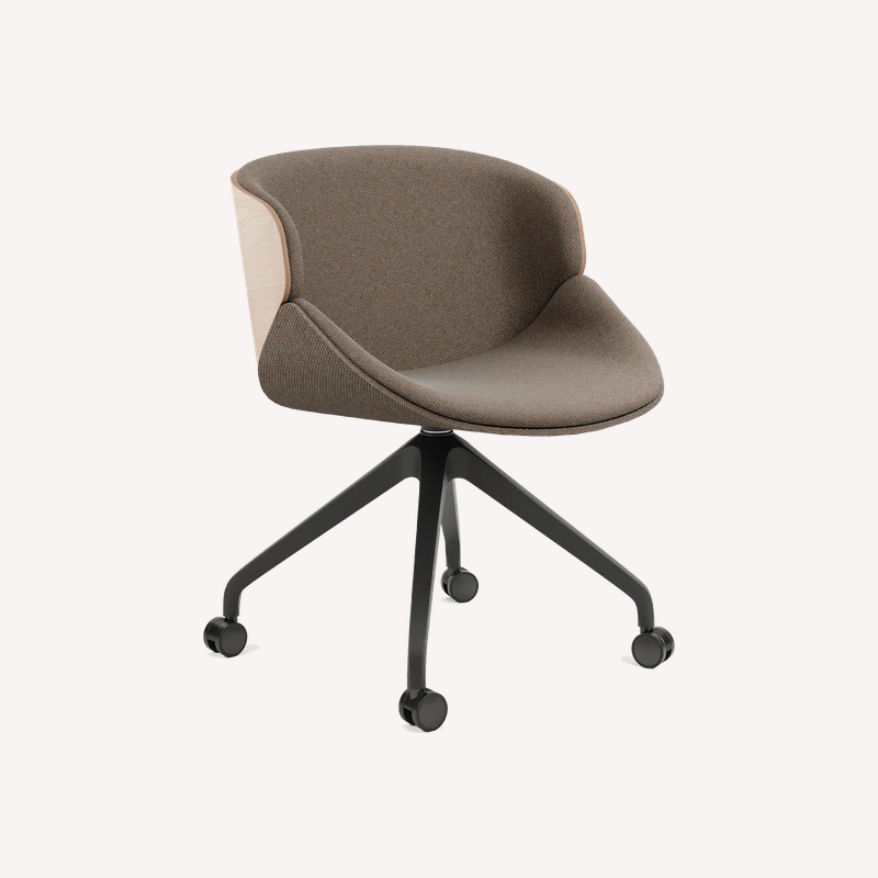 StuhlmitTisch_Indoor-Stuhl_Polsterstuhl_Arina_2_Braun.png