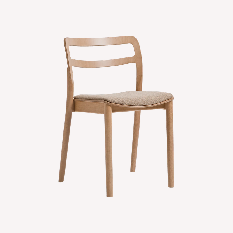 StuhlmitTisch_Indoor-Stuhl_Holzstuhl_Plaza_Beige.png