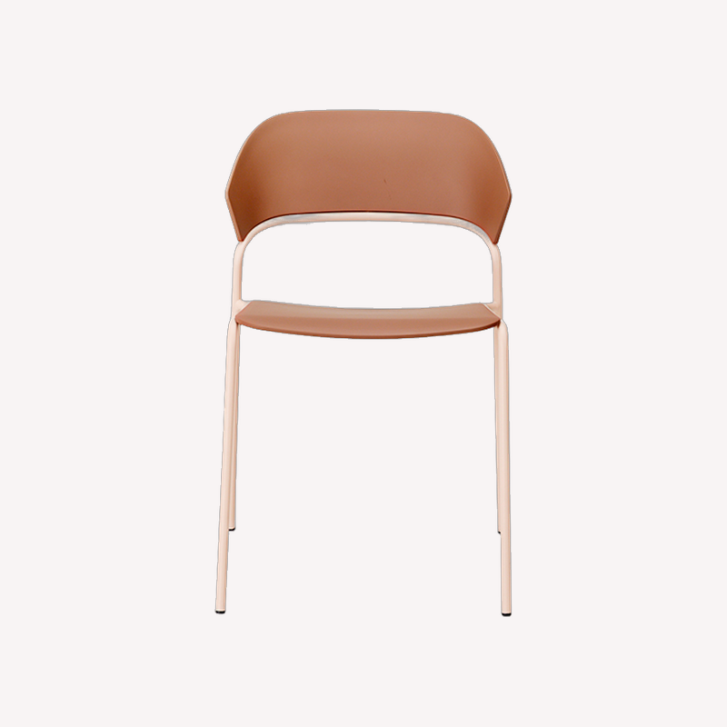 StuhlmitTisch_Indoor-Stuhl_Polypropylenstuhl_Aera_Terracotta_Vorderansicht.png