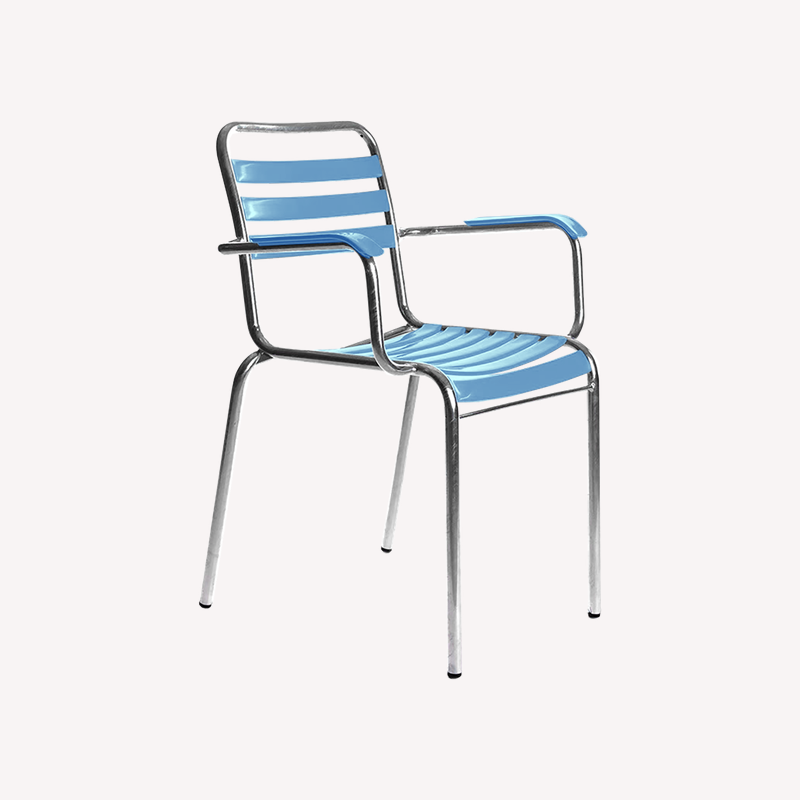 stahlrohrstuhl-baettig-modell-10a-hellblau-ncs-s-2040-r90b.png