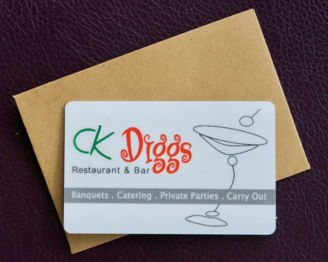 It's never to early to get a start on your holiday shopping! Diggs has gift cards, hoodies, and growlers to give this year!
#CKDiggs #RochesterHills #Gifts #Growlers