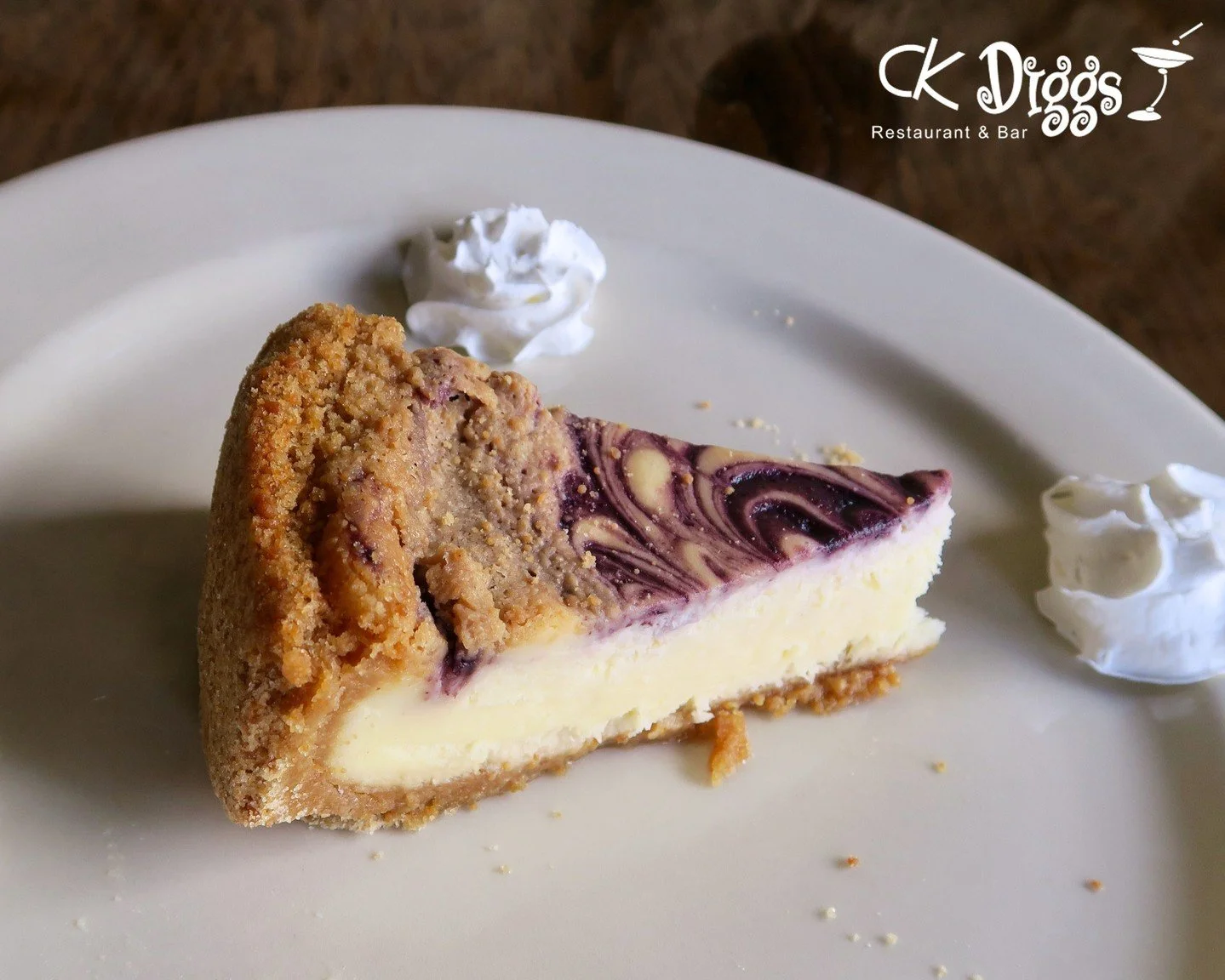 Save room for dessert! You don't want to miss out on our creamy, New York style cheesecakes!
#CKDiggs #RochesterHills #Cheesecake #Dessert