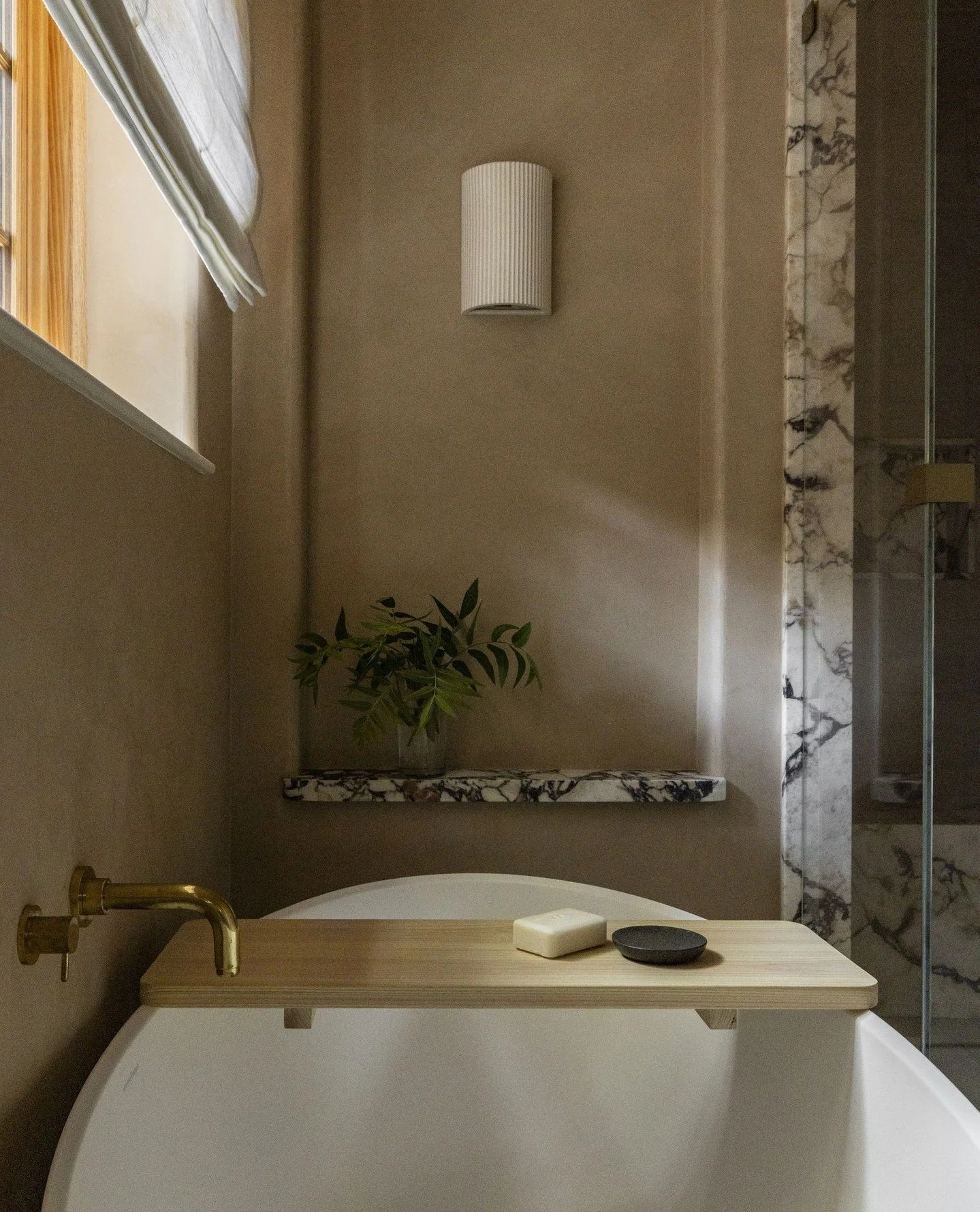 Just over here creating niche moments for main-character energy.⁠
⁠
Photographer: @sencreativeco⁠