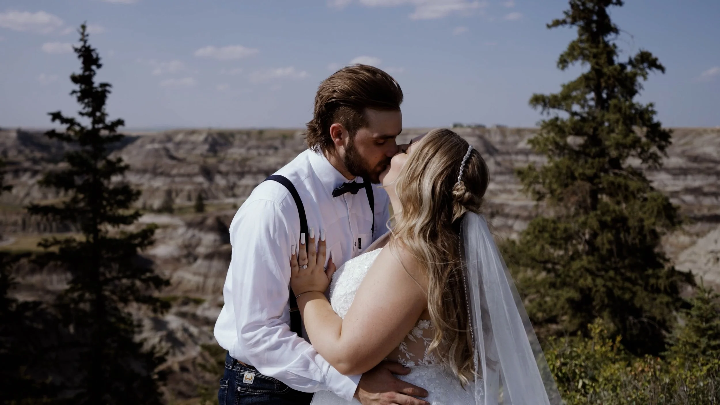 Drumheller Wedding Videographer | Zachery &amp; Kyla’s Badlands Wedding Film