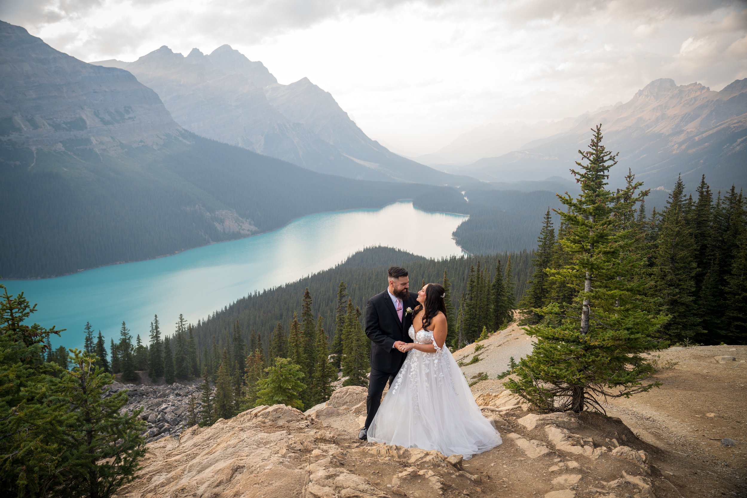 Cyleste &amp; Jagger — Bow Lake &amp; Peyto Lake Elopement in Banff