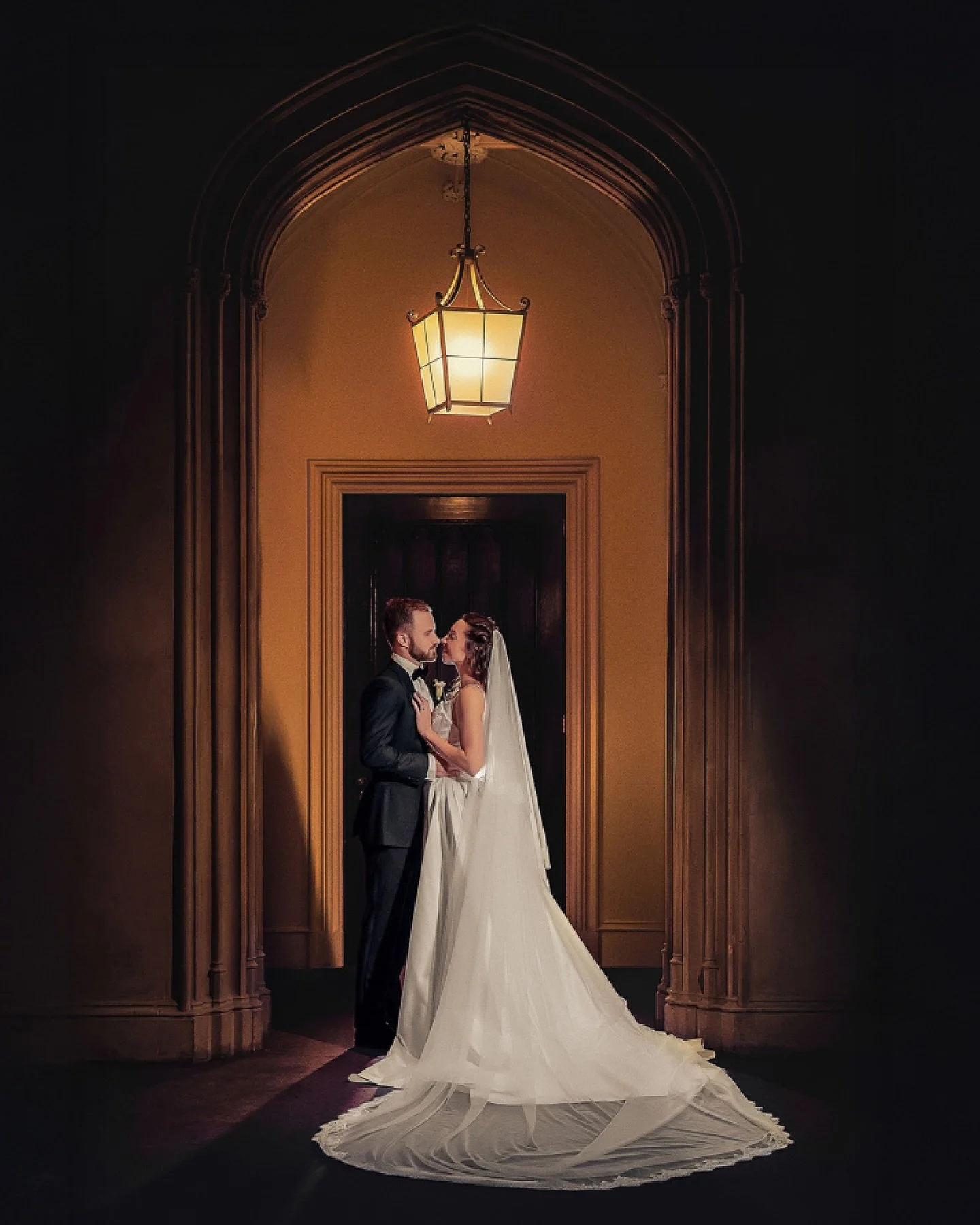 From the moment their guests stepped through the doors of Ashridge House, every detail of Tara and Drew&rsquo;s celebration was designed to tell a story. A celebration shaped by old-world romance, calla lilies, candlelight and the quiet luxury of con