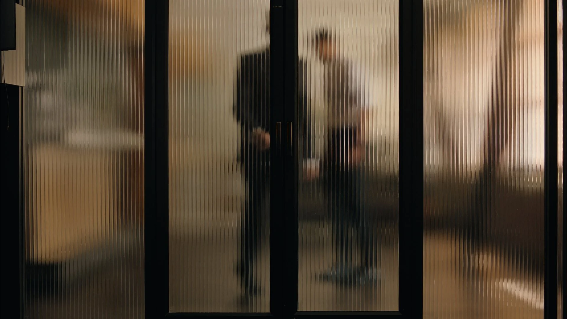 Timeline 1_01_00_34_03.jpg