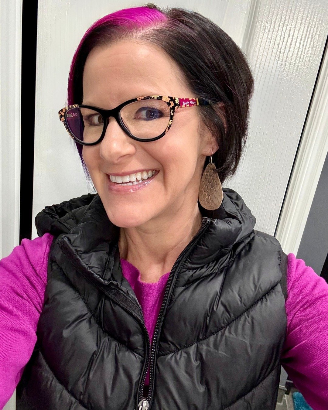 NEW GLASSES! (I may be a lil' obsessed ...)

Scroll to see them on me.

I&rsquo;d been on the hunt for something uniquely creative&mdash;something that actually felt like me&mdash;and nothing was hitting the mark.

Then, my husband came across the wo