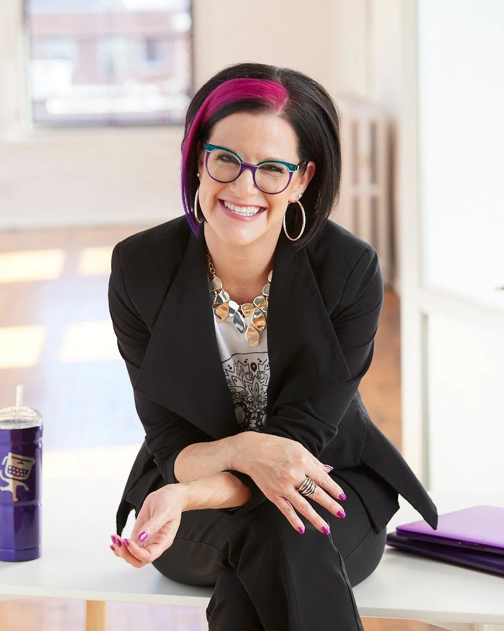 Curious about coaching? 🤔

If you've been wondering what all is entailed in working with a freelance business coach, here's a breakdown of what you'd get when working with me:
 
⭐️ One-on-one coaching sessions
⭐️ Step-by-step action plans
⭐️ Access 
