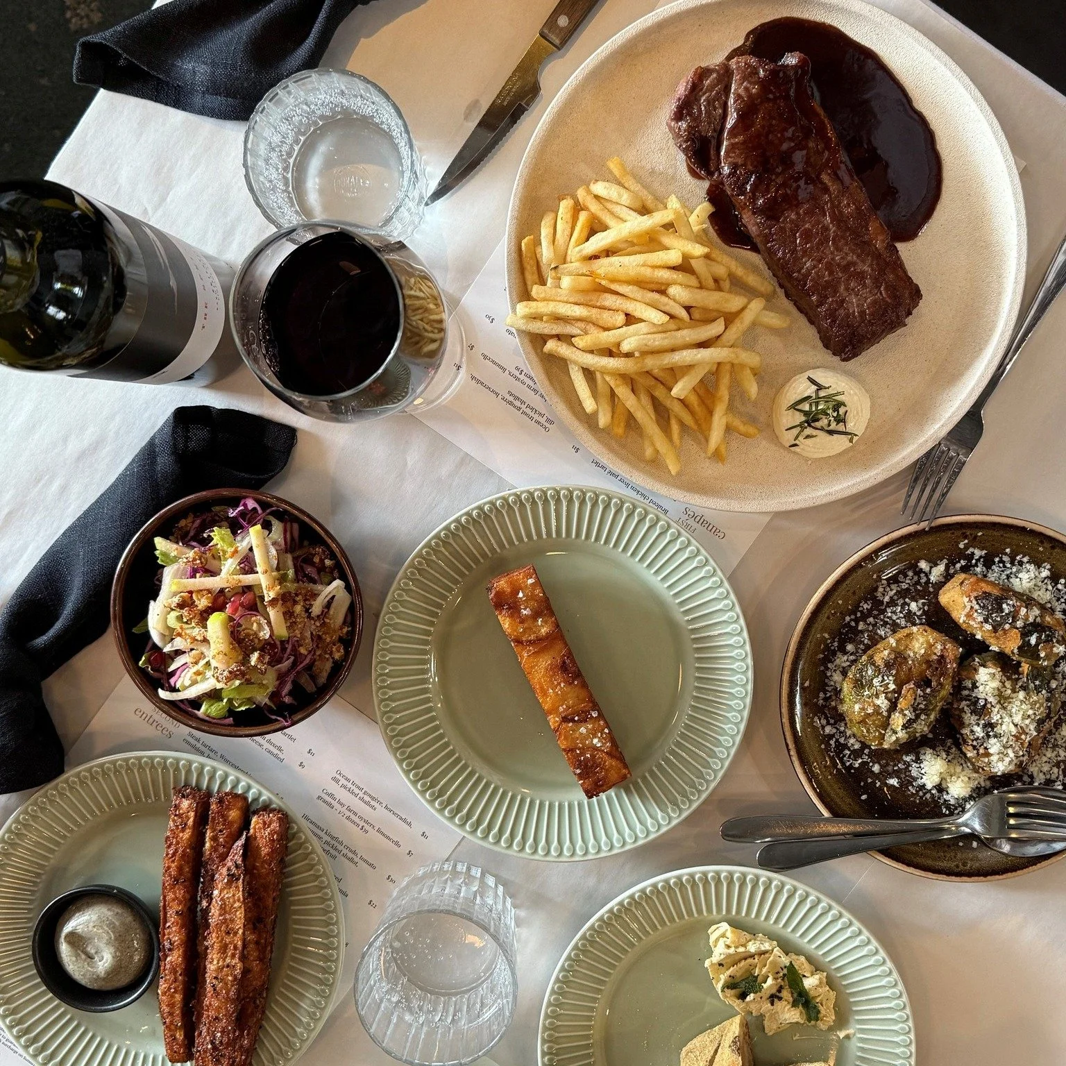 STEAK NIGHT DONE RIGHT - Love a steak spread 🙌

did you know our $35 steak night includes:
* 250gm Portoro MB2+ Porterhouse cut steak, cooked to your liking (although Chef suggests medium)
* fries &amp; horseradish cream
* add a sauce - shiraz jus, 