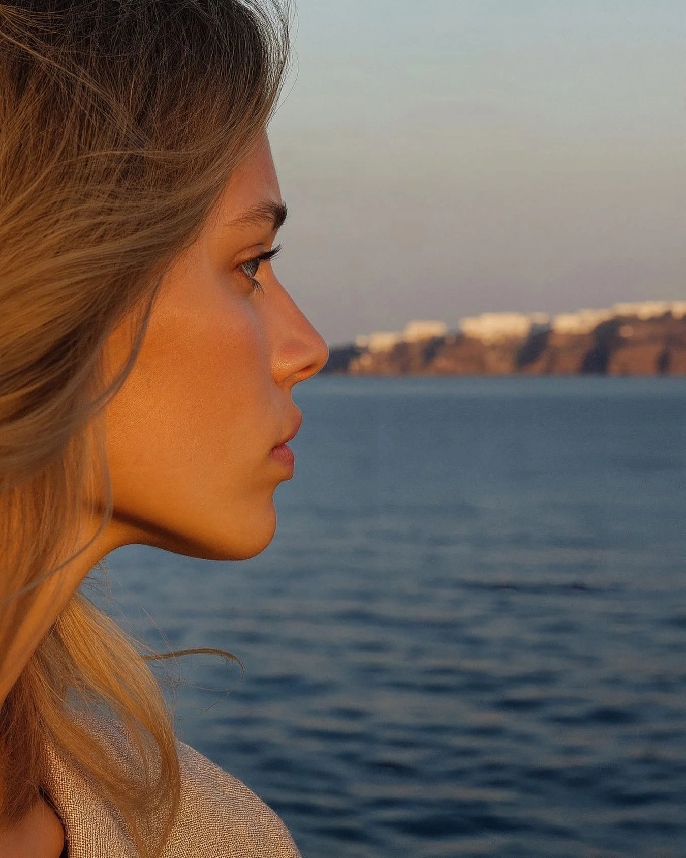 &ldquo;Entre Nos Sillages&rdquo; (5/6) ~ An exploration of the luxury sailing world, combining evasion and passion, all set to Air&rsquo;s sublime track &ldquo;Talisman&rdquo;.

🔍 Workflow : Midjourney &rarr; Magnific AI &rarr; Photoshop &rarr; Klin