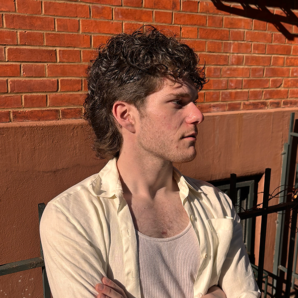 benson hair.png