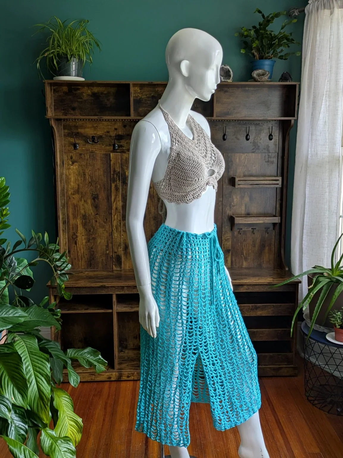 crochet-mesh-wrap-skirt-side (1).webp