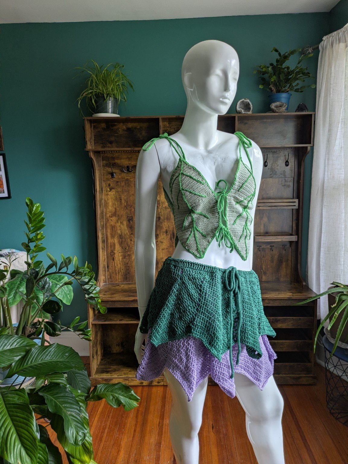 leafling-top-full-look.jpg