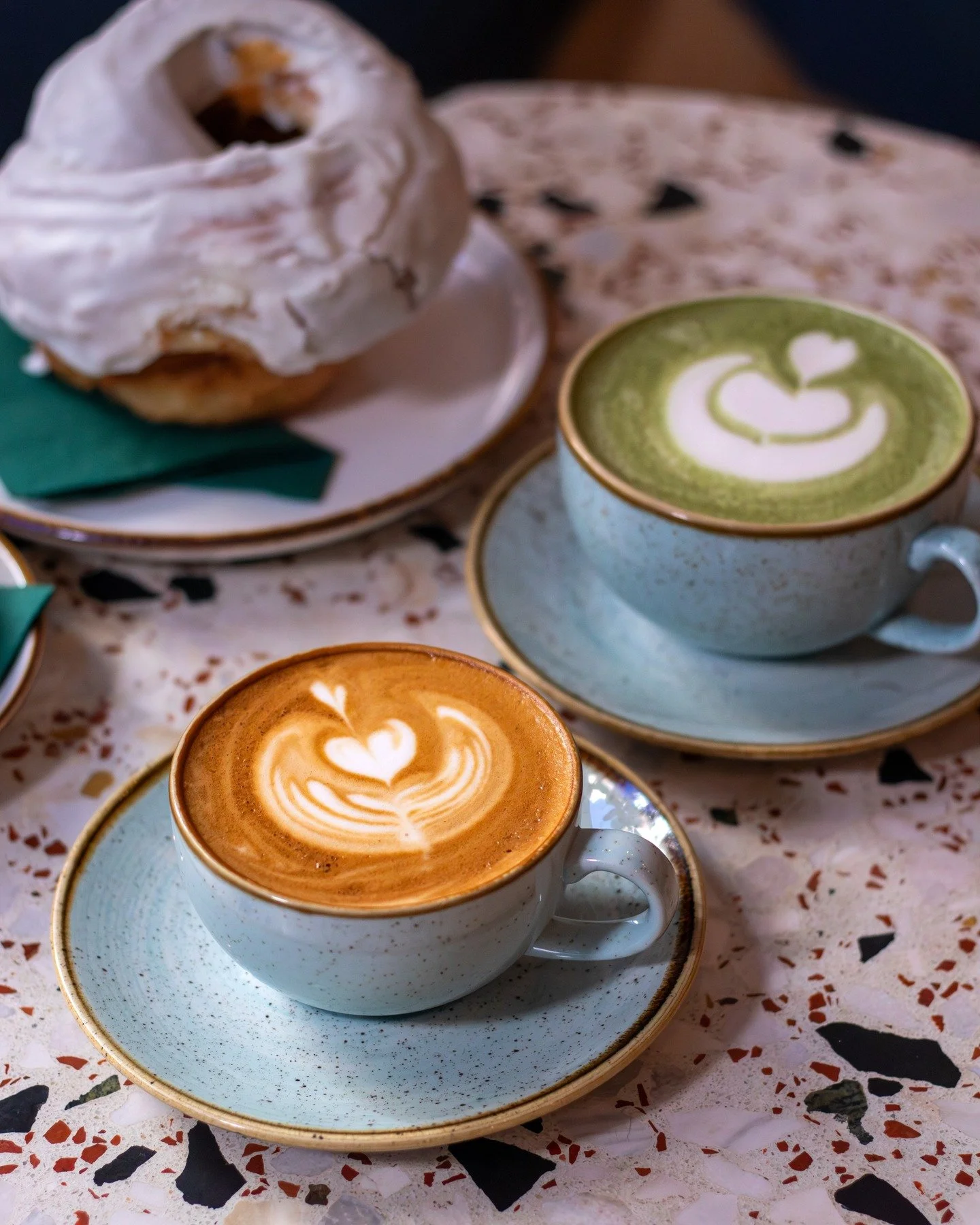 Date Idea: you and your matcha + me and my vanilla latte + a giant cinnamon roll from @blackbox_bakery to split. 🙃

Sound like a plan? See you there!

#thewild #denvercoffeeshop #cinnamonrolls #datenight