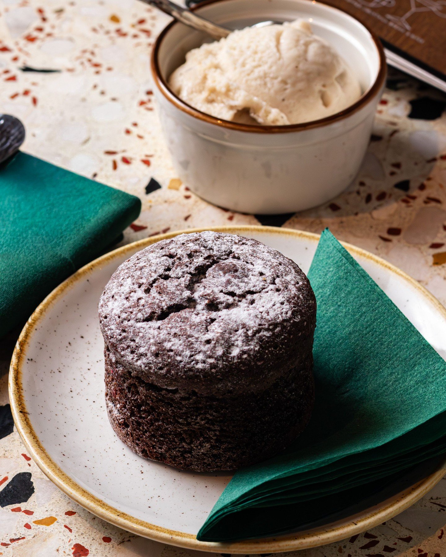 Tell me this wouldn't make your day just a little bit better... 🤏🏼

Join us at #TheWild for a sweet treat, you deserve it!