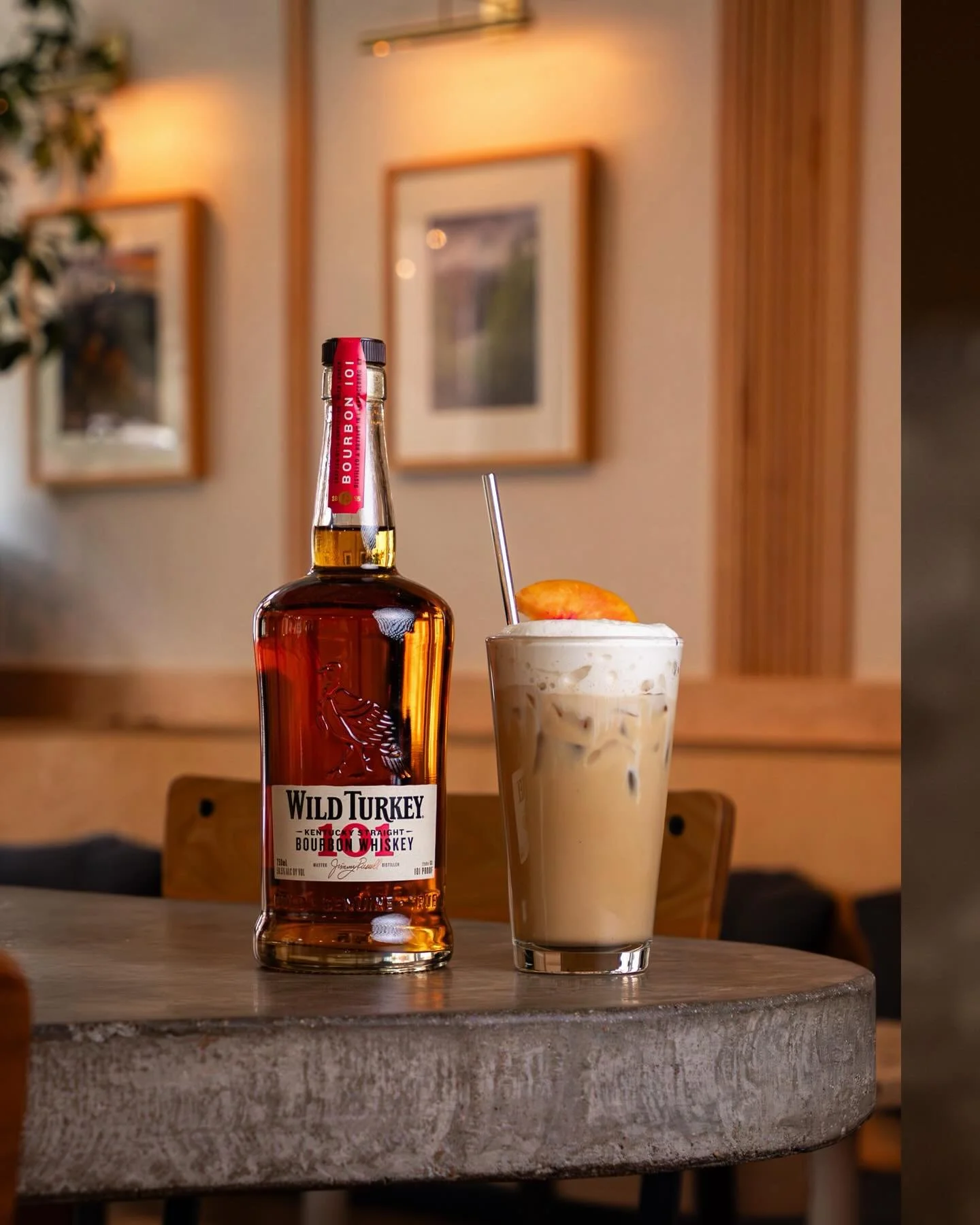 Peaches &amp; bourbon walk into a latte&hellip; 🍑✨ 

Our monthly special is giving everything it needs to give. Sweet peaches reduced down with Wild Turkey bourbon, @middlestatecoffee beans &amp; a cloud of our house made Peaches and Cream Cold Foam