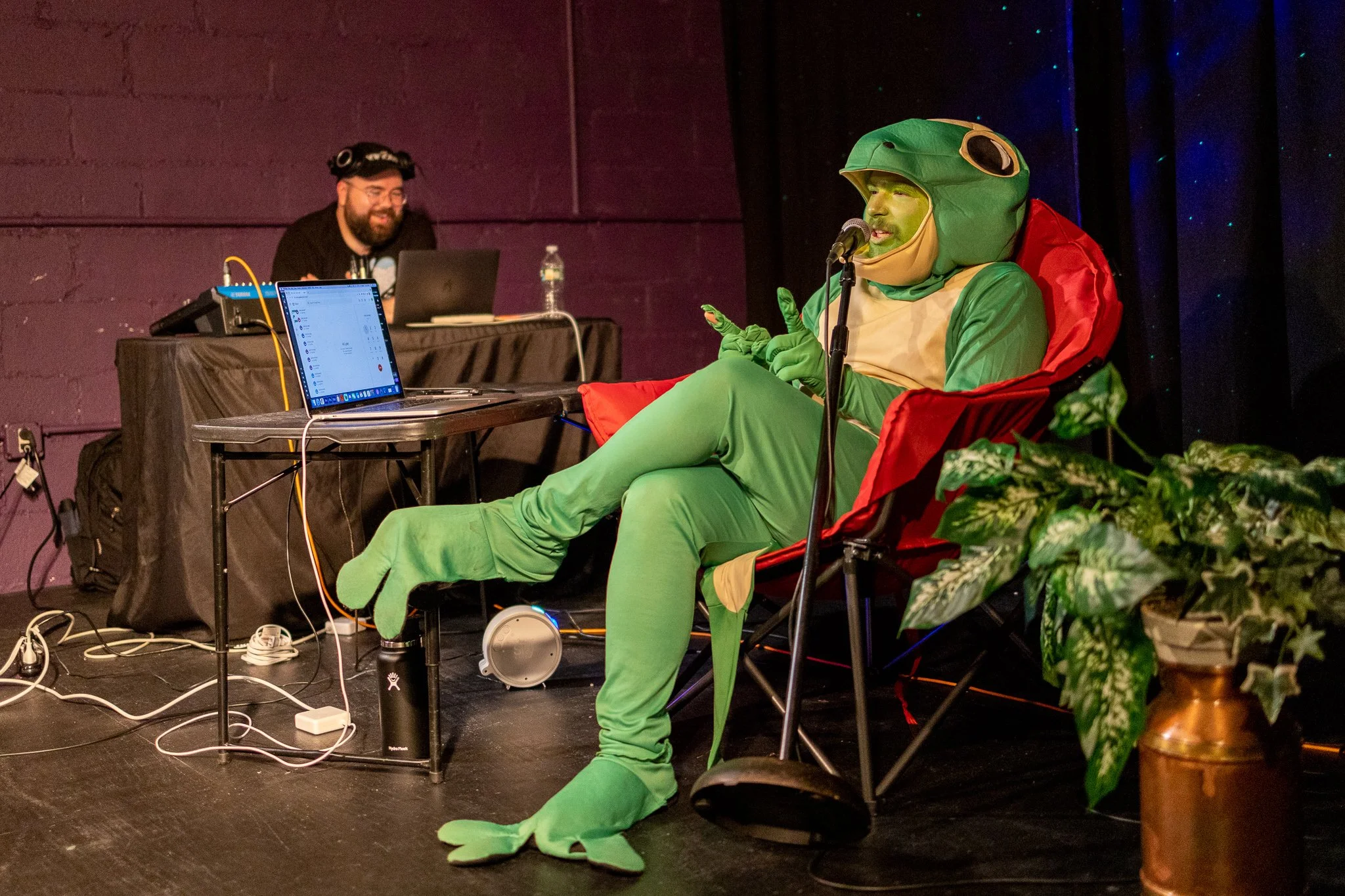 Shane producing side-stage at the first NYC Therapy Gecko show