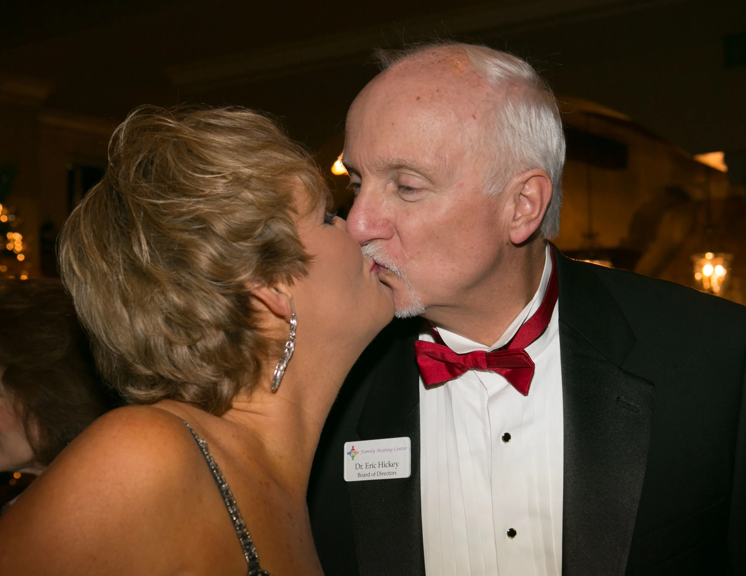 Eric and Holly Hickey 7345_.jpg