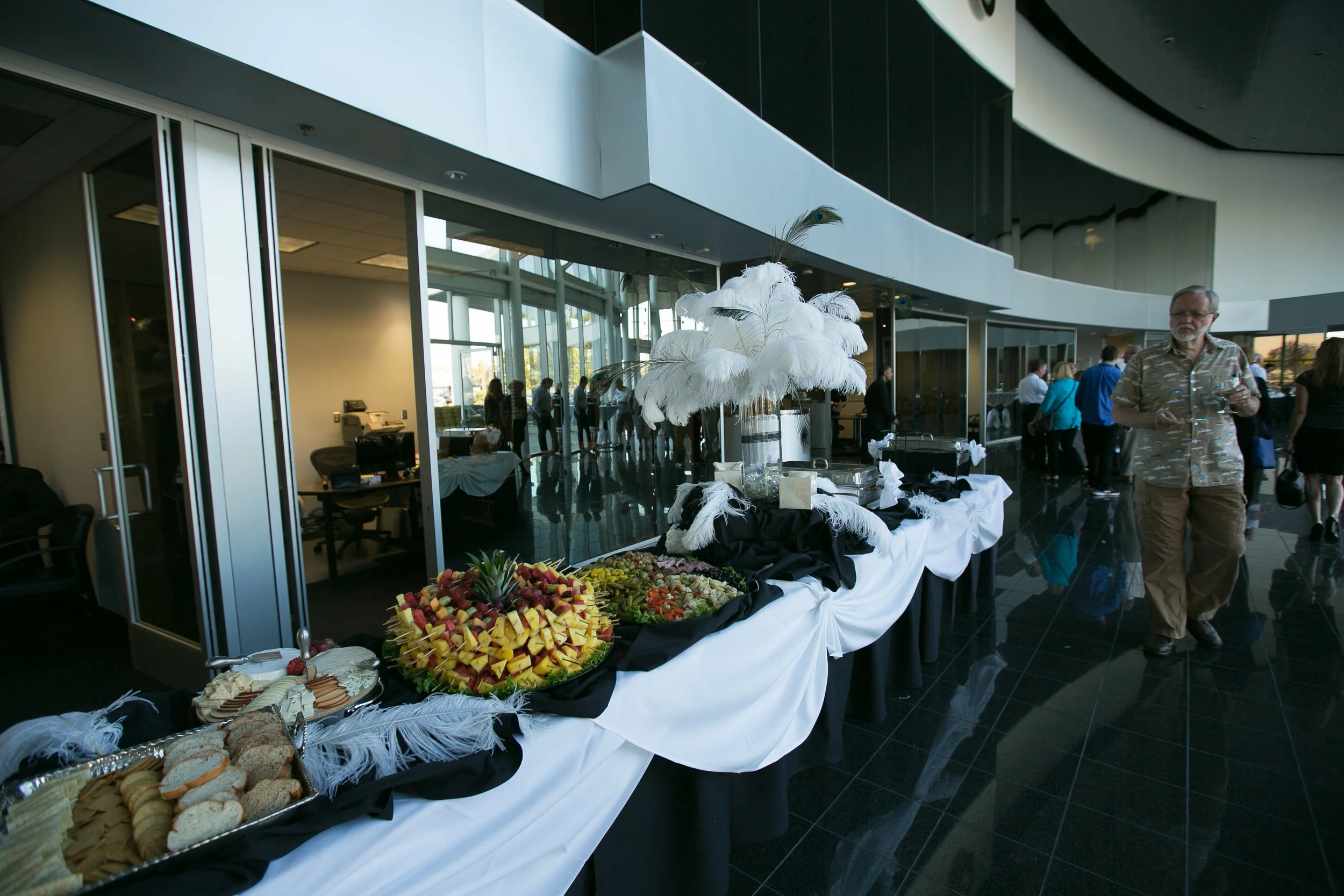 BMW Fresno Decor 9288.jpg