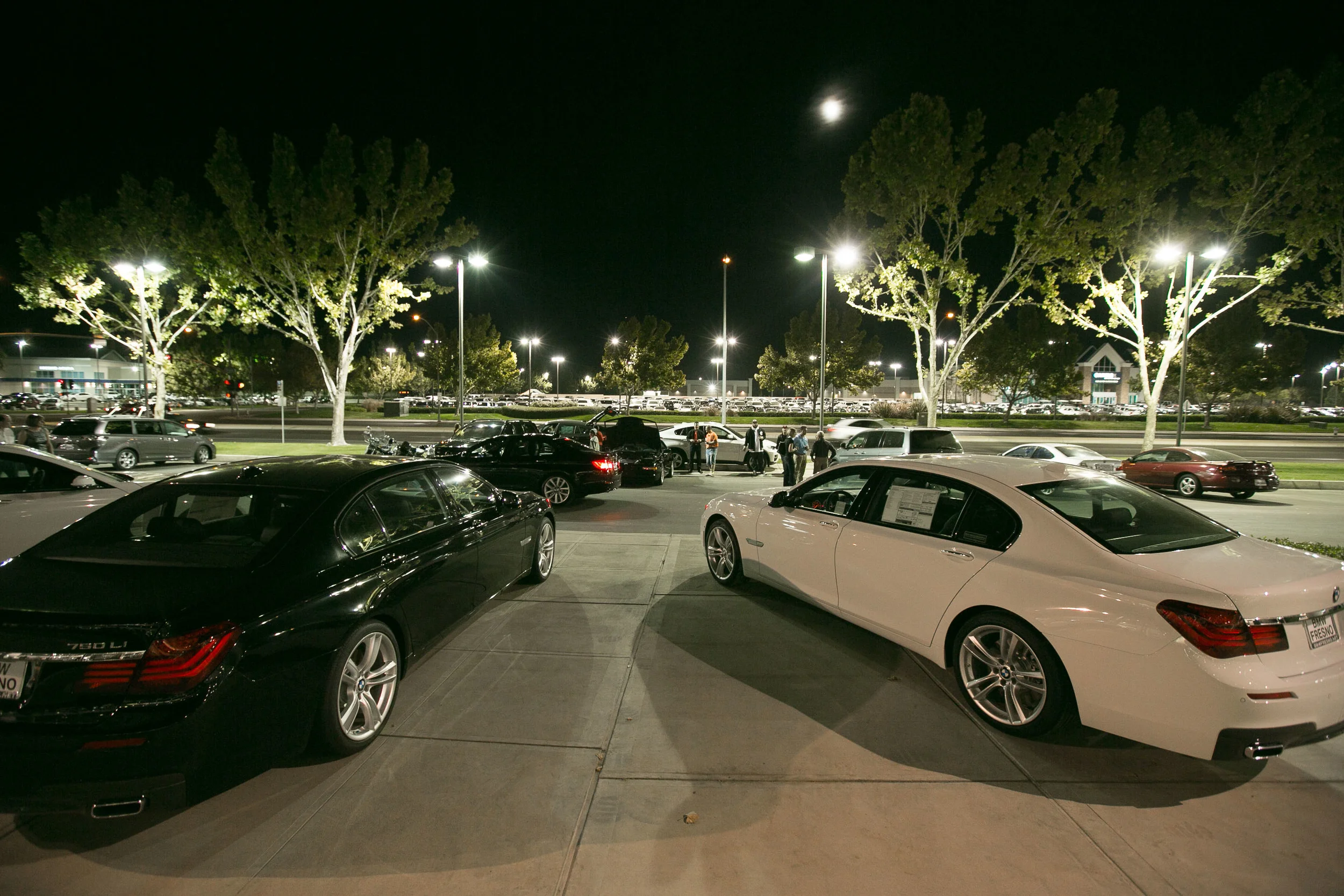 BMW Fresno Decor 9297.jpg