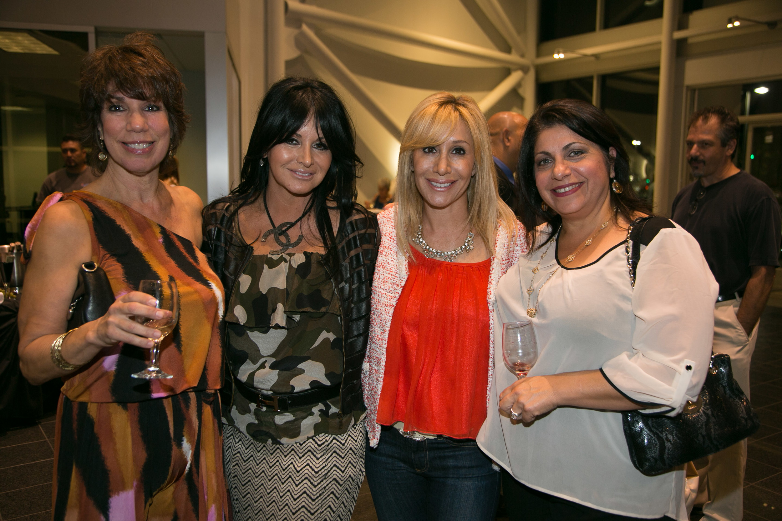 BMW Fresno People 9216.jpg
