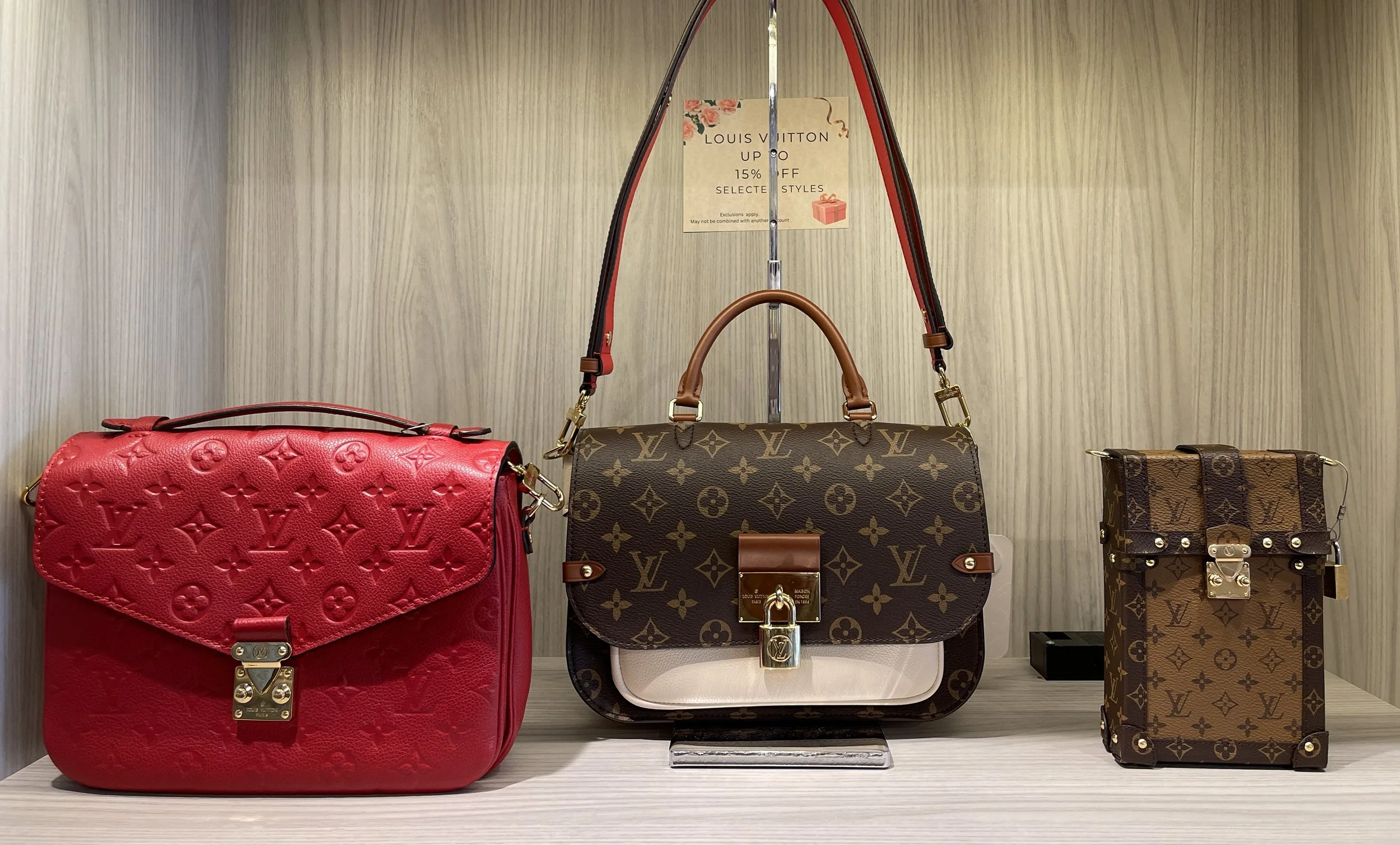 SPOIL MOM WITH A GIFT FROM SCEPTRE &amp; SASH AUTHENTIC LUXURY