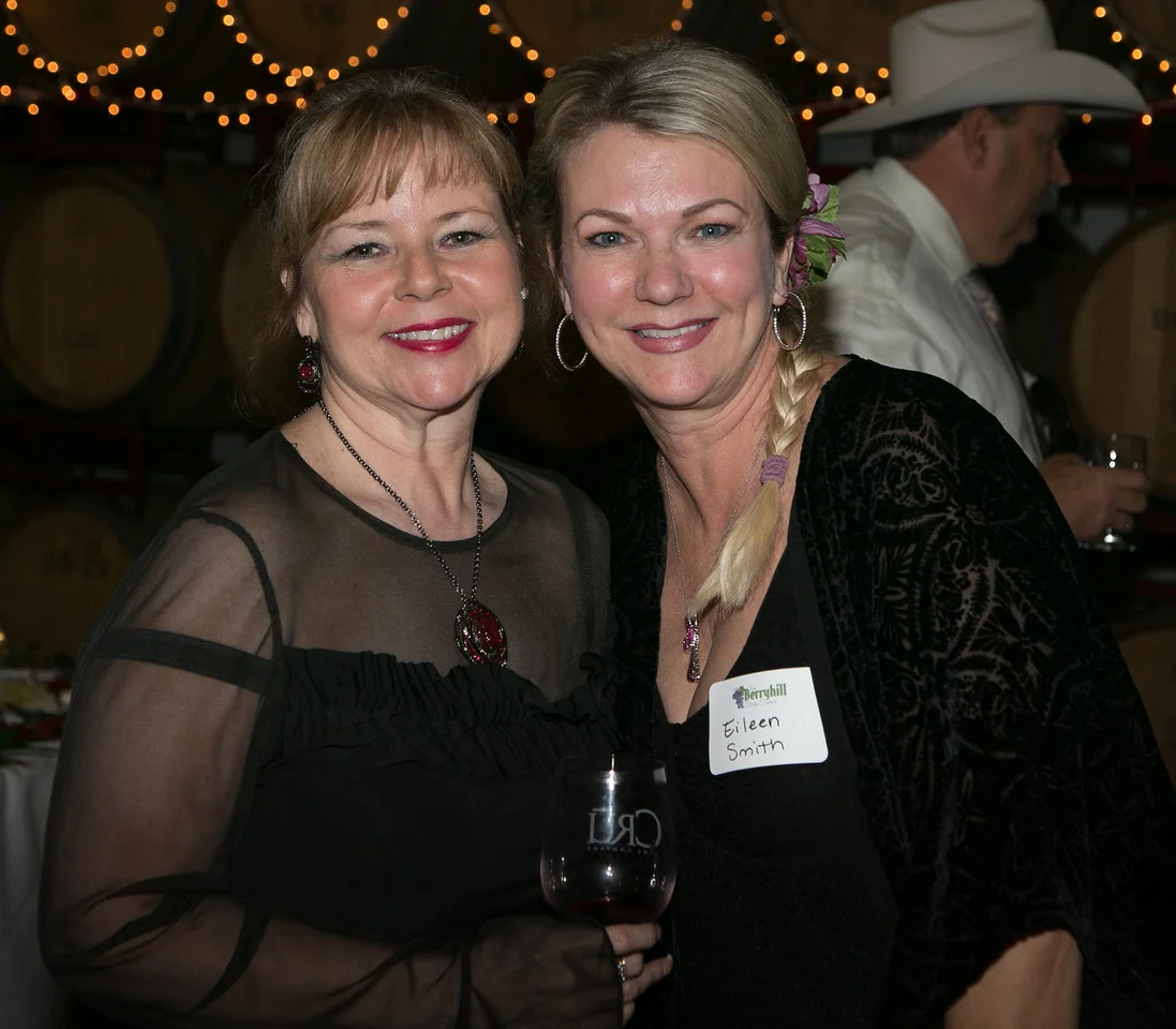 Ann's Friends, Eileen Smith 8361_-X2.jpg