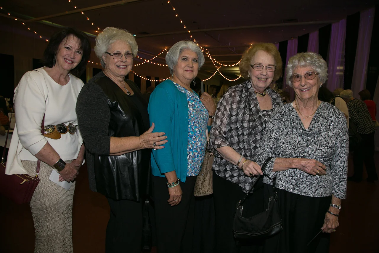 Bonnie Schultz, Veronica Campos, Isabel Iturralde, Joan Henkel, Anne Harguindeguy 1278-X2.jpg