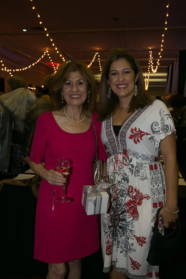 Erika Rulison, Ramona Castro 1216-X2.jpg