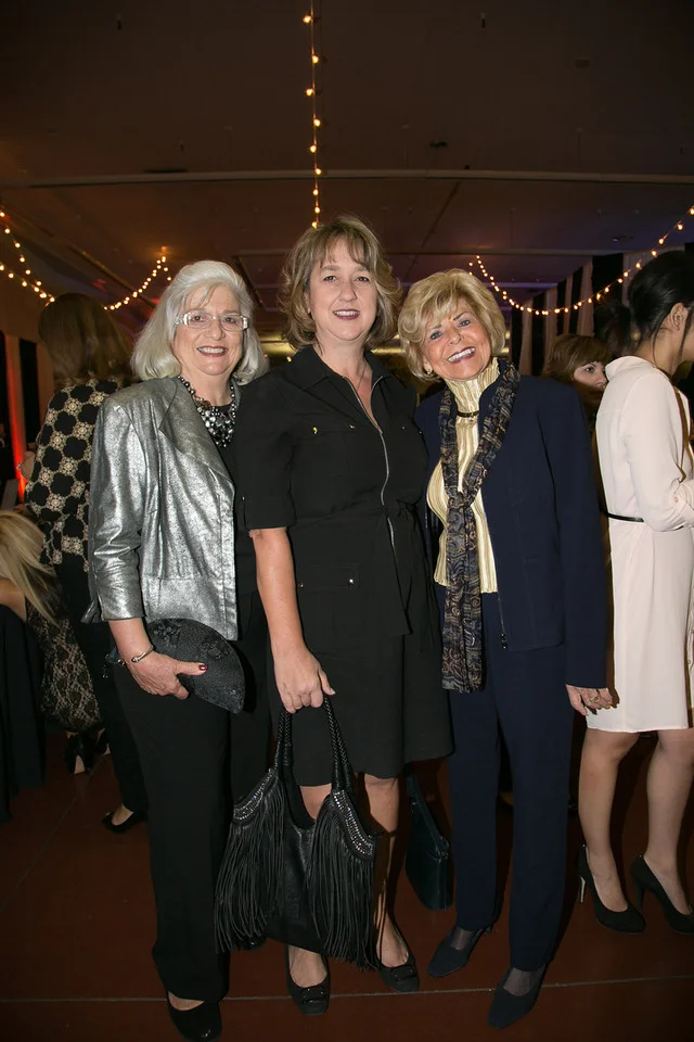 JonolynWinton, Jackie Hillen, Sally Maly 1241-X2.jpg