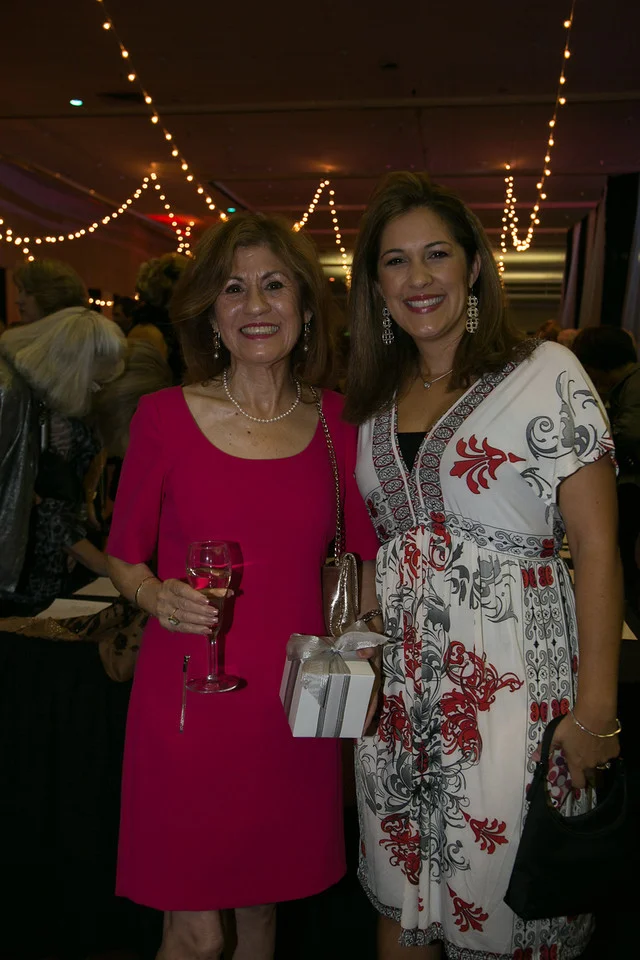 Erika Rulison, Ramona Castro 1218-X2.jpg
