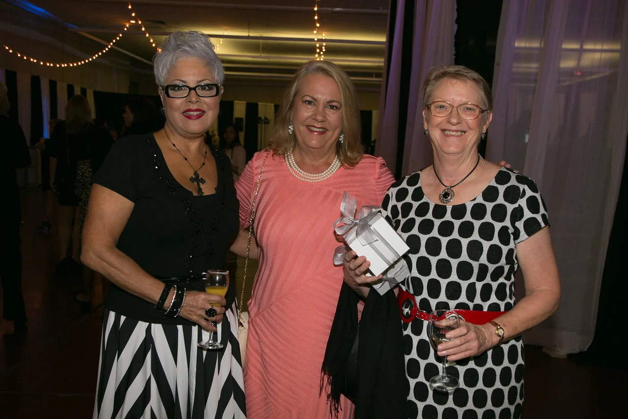 Francy Martinez, Cici Lee, Gussie Giffen 1233-X2.jpg
