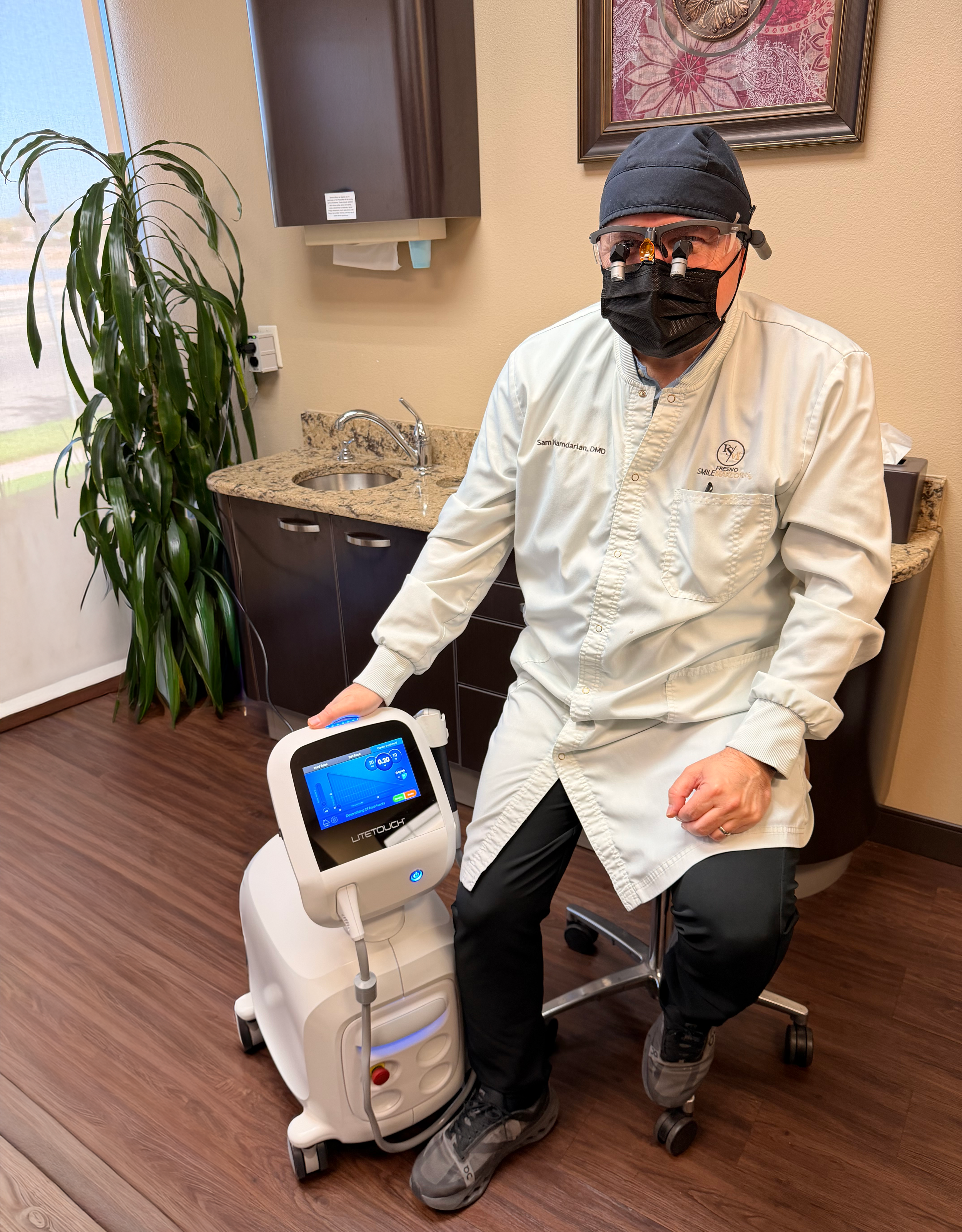 EXPERIENCE THE FUTURE OF DENTISTRY AT FRESNO SMILE MAKEOVERS® WITH THE LIGHTTOUCH™ LASER