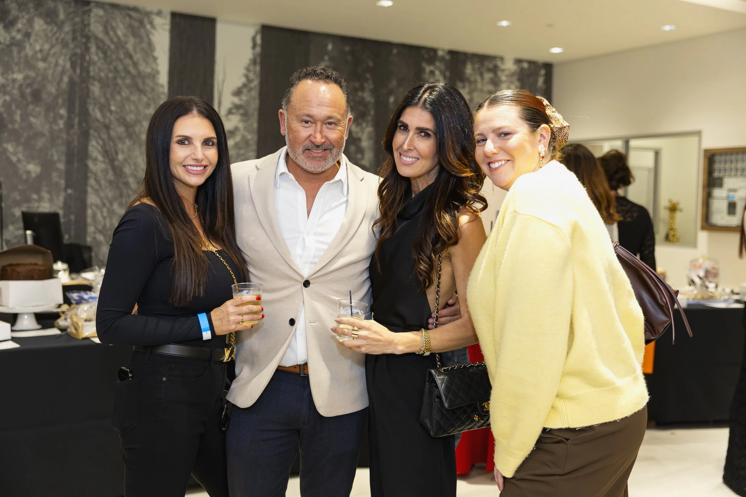 FOUNDERS CLUB'S CHARITY POKER TOURNAMENT