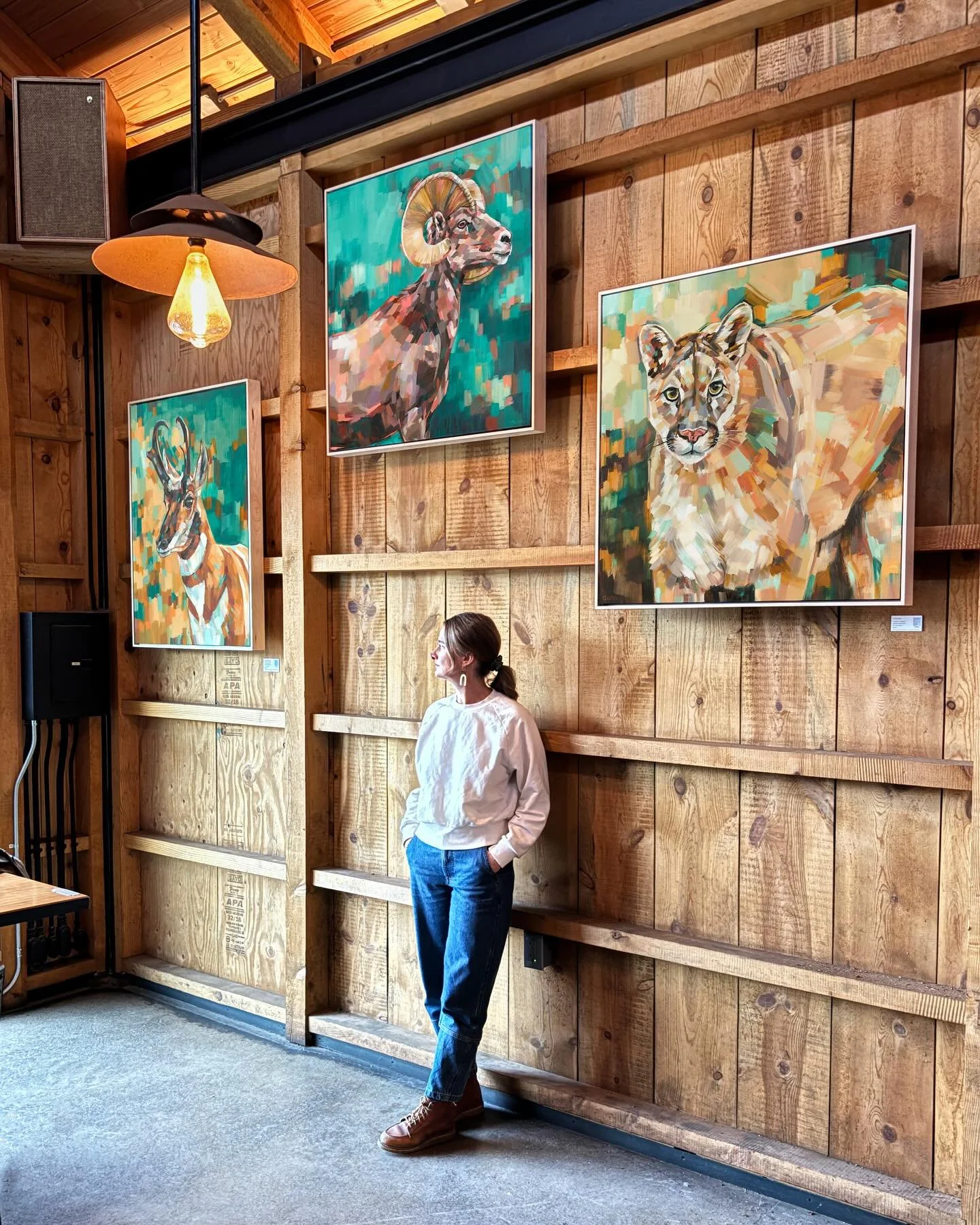 I&rsquo;ve been working on this series of western wildlife originals for the past year and it&rsquo;s so satisfying to see them hanging all together in such a beautiful space @thebarninsisters. 

Which animal is your fave?? The Pronghorn, Big Horn or