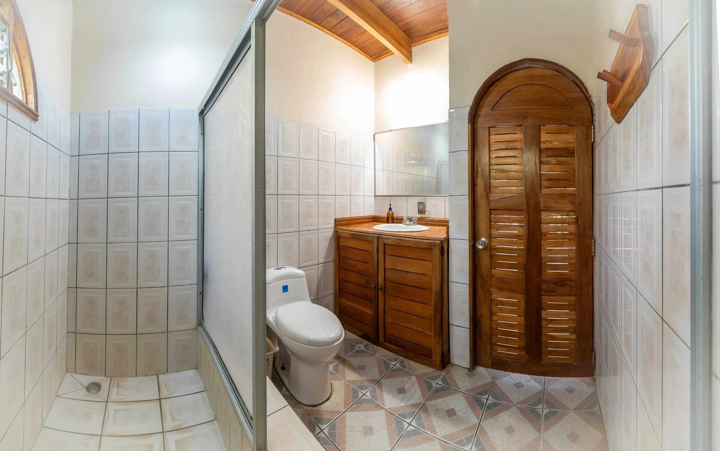 Tucan Main Bathroom.jpg