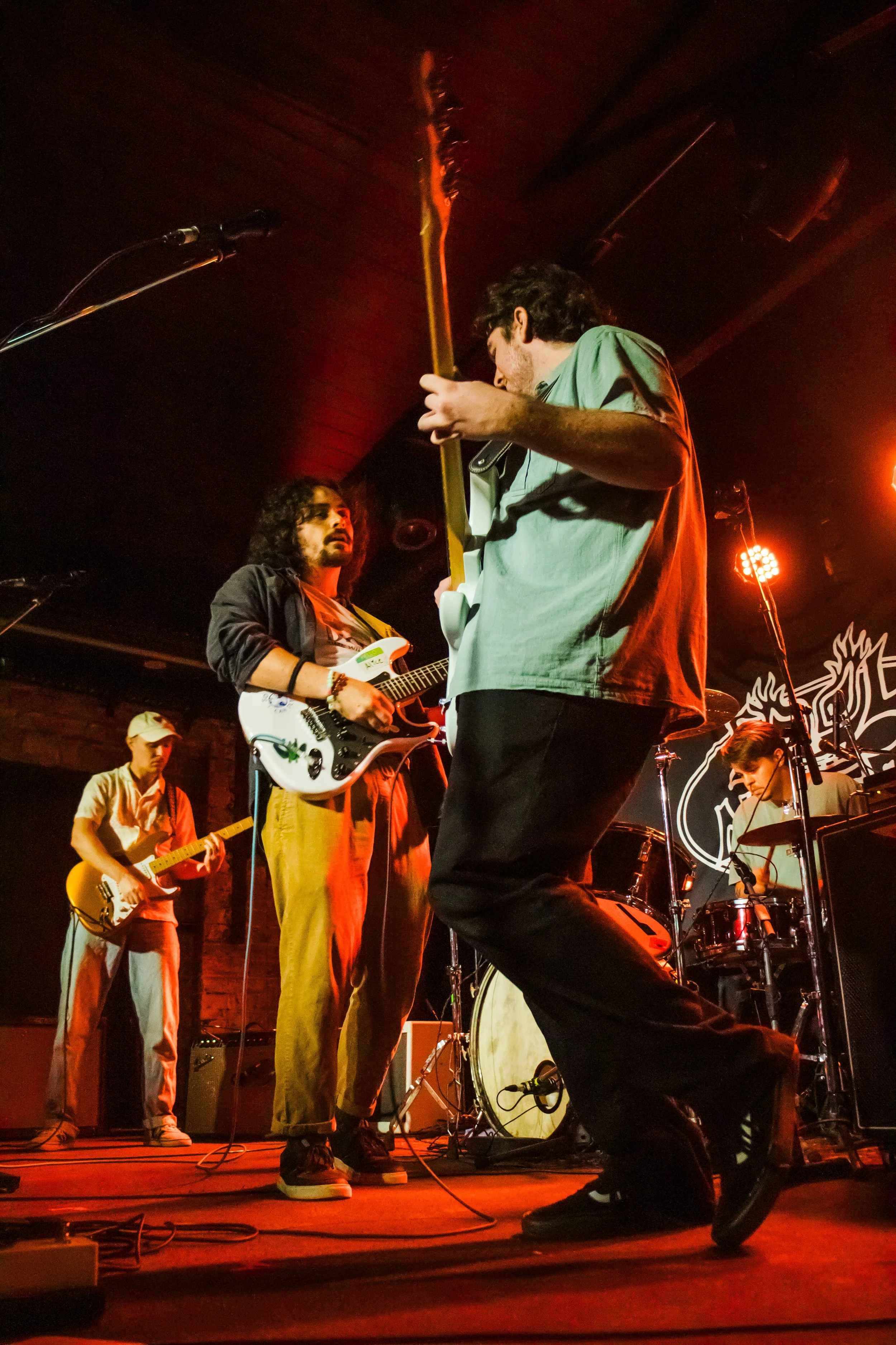 Friday &amp; Saturday live music