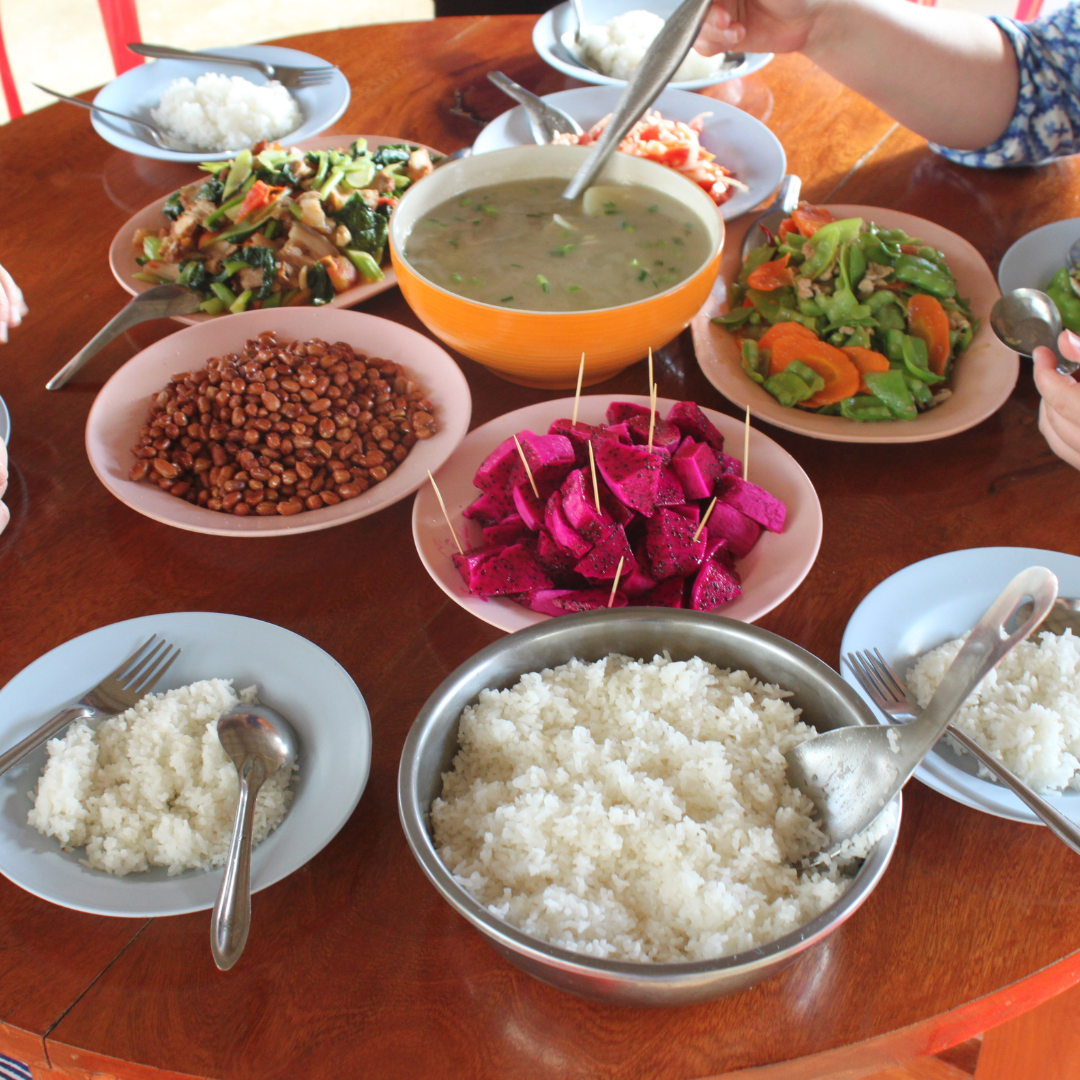 Easter Meal for Families in Upper Egypt