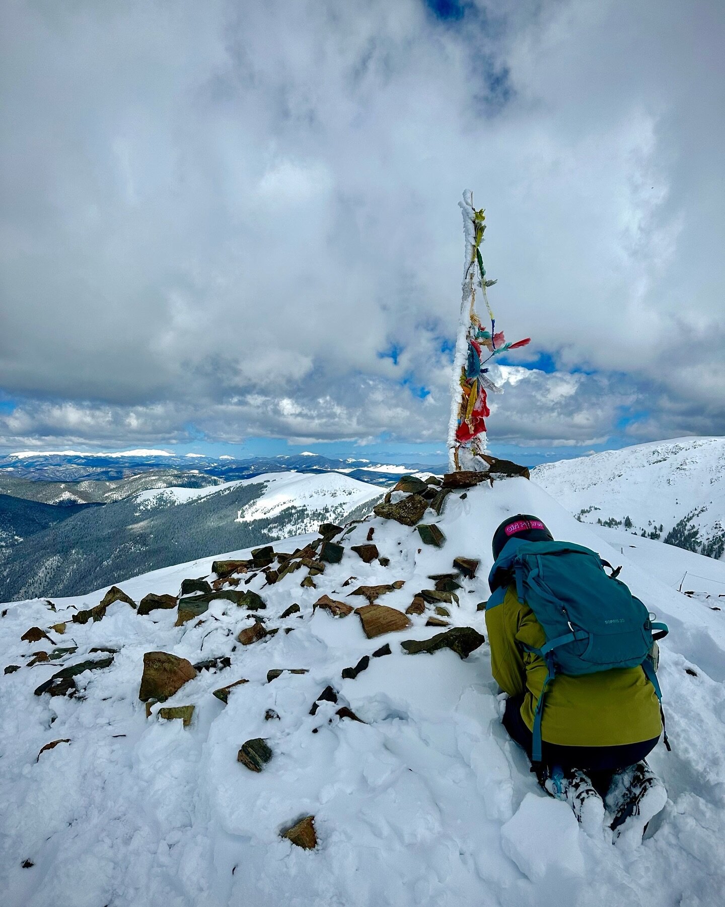 Prayer to the Mountain ~ Christie Bentley 

𝗣𝗿𝗮𝘆𝗲𝗿 𝘁𝗼 𝘁𝗵𝗲 𝗠𝗼𝘂𝗻𝘁𝗮𝗶𝗻

𝘉𝘭𝘦𝘴𝘴𝘪𝘯𝘨𝘴 𝘰𝘯 𝘮𝘺 𝘴𝘢𝘧𝘦𝘵𝘺, 𝘢𝘯𝘥 𝘧𝘰𝘳 𝘴𝘢𝘧𝘦 𝘴𝘱𝘢𝘤𝘦 𝘧𝘰𝘳 𝘮𝘺 𝘦𝘯𝘦𝘳𝘨𝘺 𝘵𝘰 𝘴𝘶𝘴𝘵𝘢𝘪𝘯 𝘪𝘵𝘴 𝘯𝘢𝘵𝘶𝘳𝘢𝘭 𝘧𝘭𝘰𝘸 𝘰𝘧 𝘩𝘦?