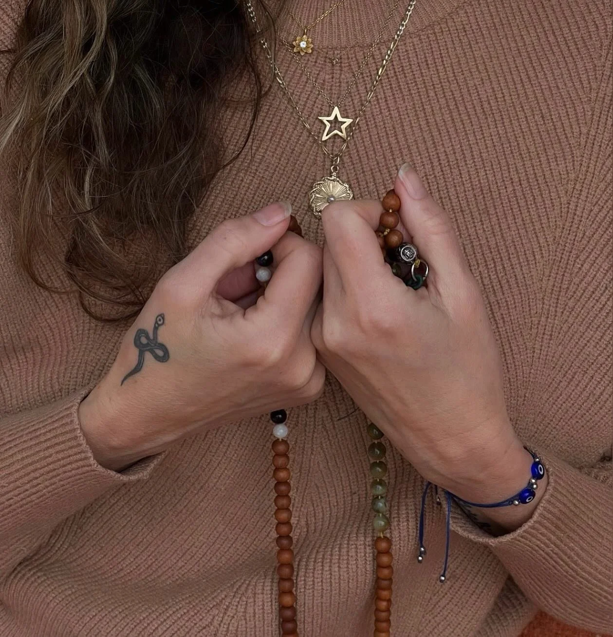 𝘛𝘩𝘦 𝘵𝘪𝘮𝘦𝘴 𝘢𝘳𝘦 𝘶𝘳𝘨𝘦𝘯𝘵; 𝘭𝘦𝘵 𝘶𝘴 𝘴𝘭𝘰𝘸 𝘥𝘰𝘸𝘯. 
&mdash; 𝖡𝖺𝗒𝗈 𝖠𝗄𝗈𝗆𝖺𝗅𝖺𝖿𝖾 
&bull;
&bull;
&bull;
📸 @miastallard @fssantafe