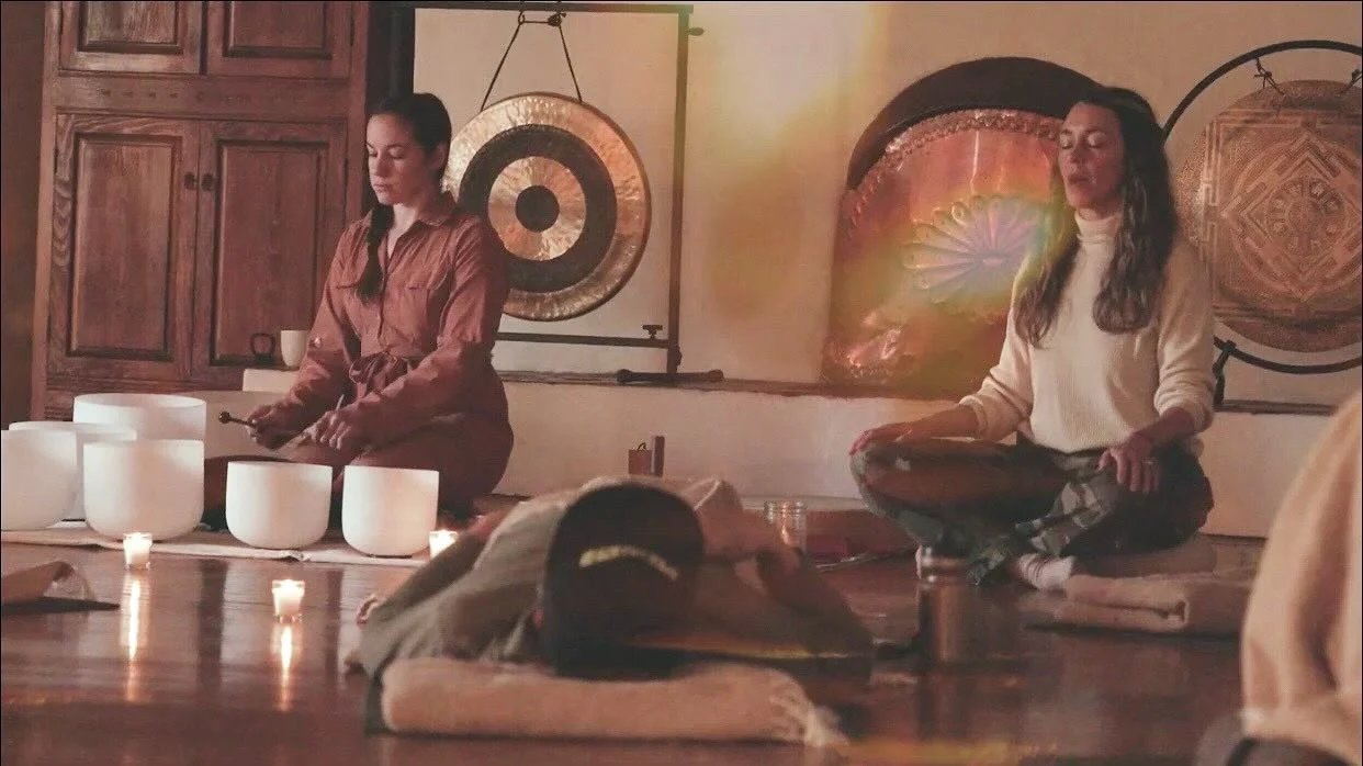 𝖢𝗈𝗅𝗅𝖺𝖻𝗈𝗋𝖺𝗍𝗂𝗈𝗇𝗌 𝖺𝗇𝖽 𝗋𝖾𝗅𝖺𝗍𝗂𝗈𝗇𝗌𝗁𝗂𝗉 𝖺𝗋𝖾 𝗂𝗇𝗍𝖾𝗀𝗋𝖺𝗅 𝗍𝗈 𝗥𝗲𝗱 𝗧𝗵𝗿𝗲𝗮𝗱. 

𝖨 𝖺𝗆 𝖾𝗑𝖼𝗂𝗍𝖾𝖽 𝗍𝗈 𝖼𝗈𝗇𝗍𝗂𝗇𝗎𝖾 𝗍𝗈 𝗐𝖾𝖺𝗏𝖾 𝙗𝙧𝙚𝙖𝙩𝙝, 𝙨𝙤𝙪𝙣𝙙, 𝙢𝙚𝙙𝙞𝙩𝙖𝙩𝙞𝙤𝙣, 𝙢𝙤𝙫𝙚𝙢𝙚𝙣𝙩, 𝙢𝙖𝙣𝙩𝙧