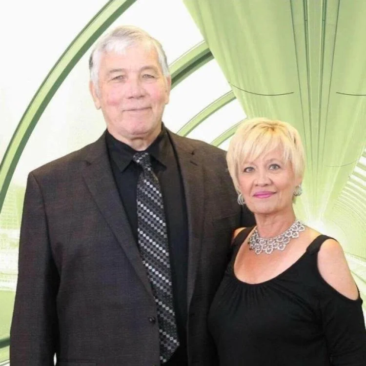 Jan and Bob Rowe.jpg