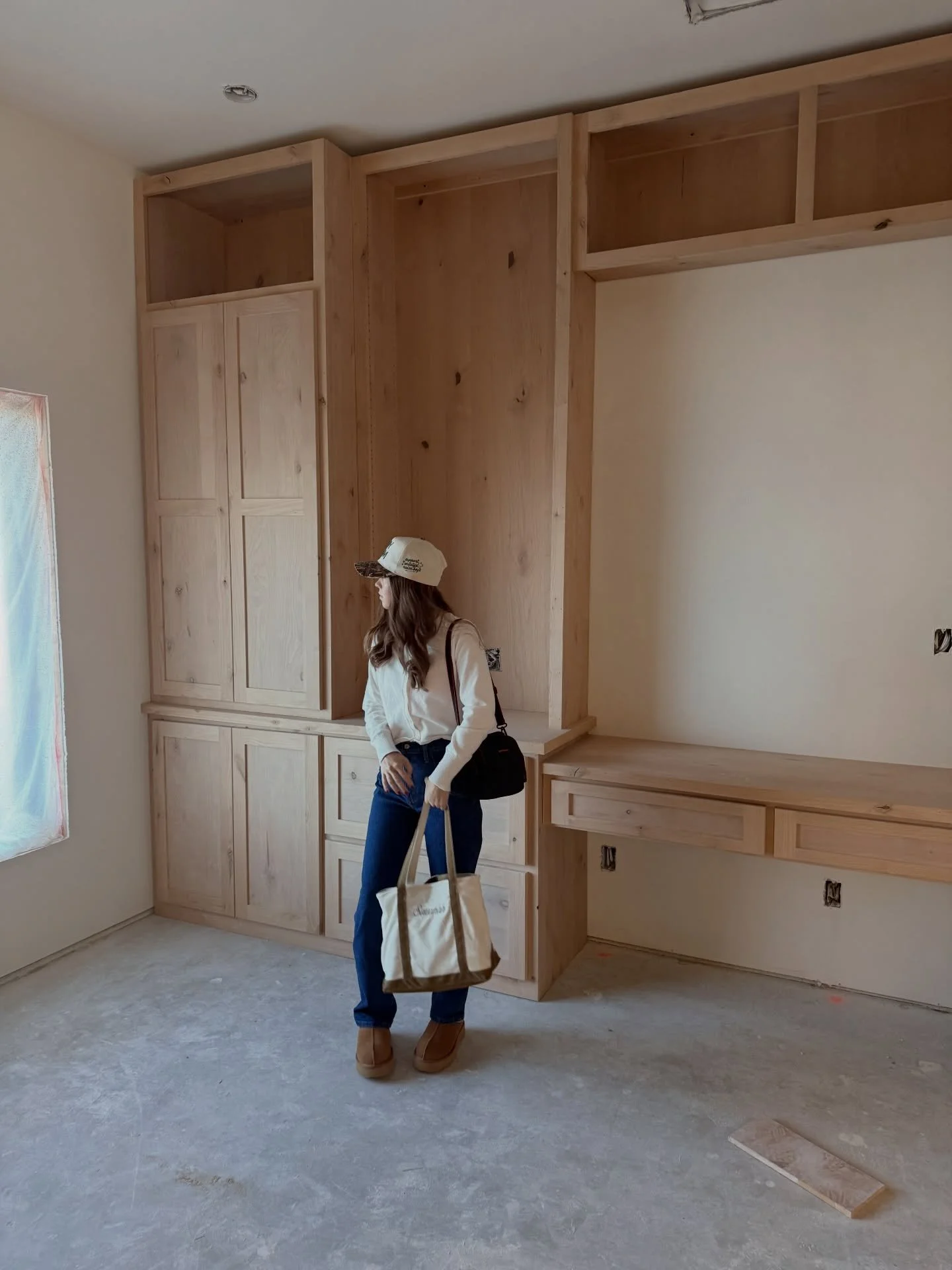 GO BIG OR GO HOME &mdash; PROJECT UPDATE ✨

Cabinet install is officially in motion and this is always the moment where a house starts to feel like a home. Seeing these cabinets in place completely changes the scale, warmth, and intention of the spac