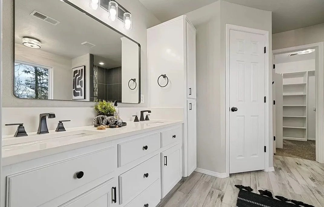 a125fd3dfb025506685cf479817c08e9-uncropped_scaled_within_1536_1152 copy.jpg