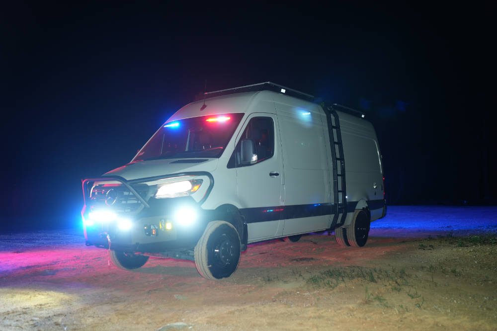 NIMBL VEHICLES M-26 INCIDENT COMMAND VAN NIGHT 33.JPG